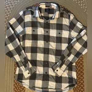J. Crew Black and White Casual Button Down Flannel Shirt, Men’s Medium (Slim)
